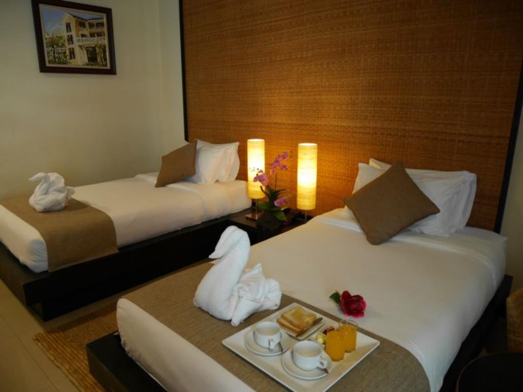 Swutel Hotel Bangkok Exterior photo
