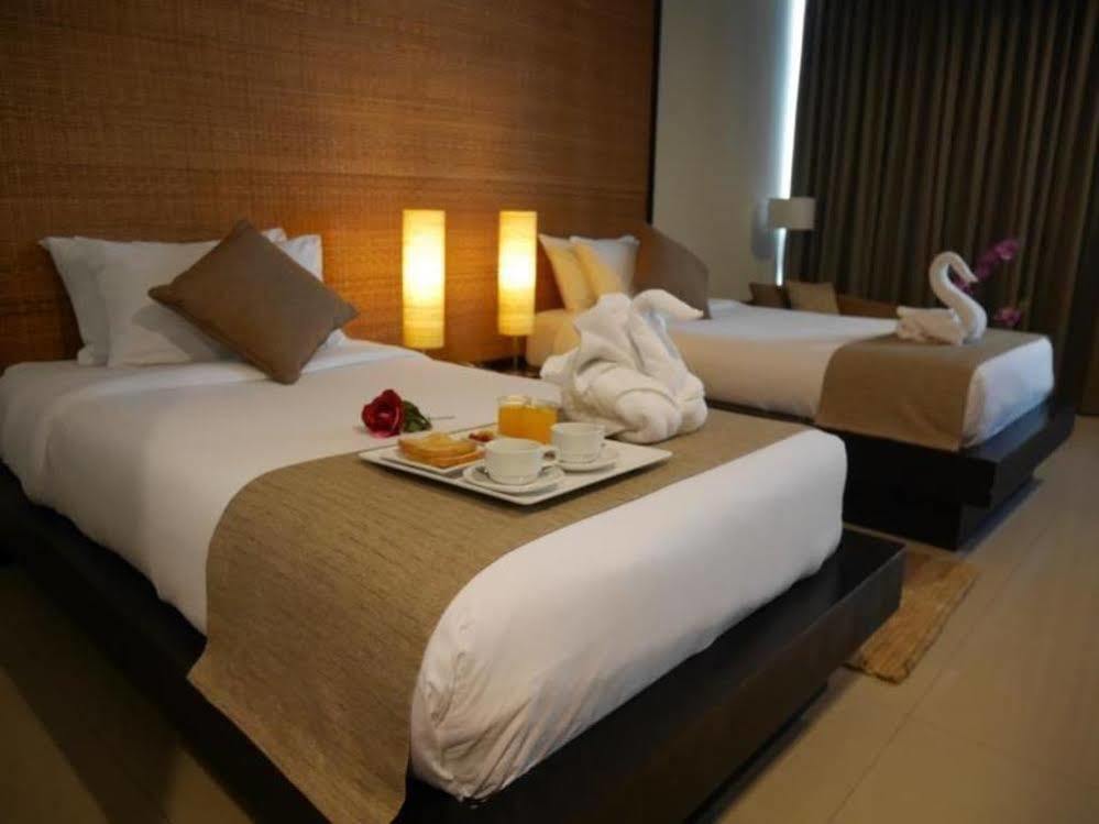 Swutel Hotel Bangkok Exterior photo